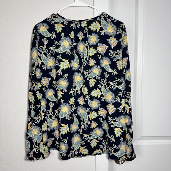 LOFT Blouse Size Small Navy Blue Paisley Bell Sleeve Office Business Casual - Picture 7 of 10